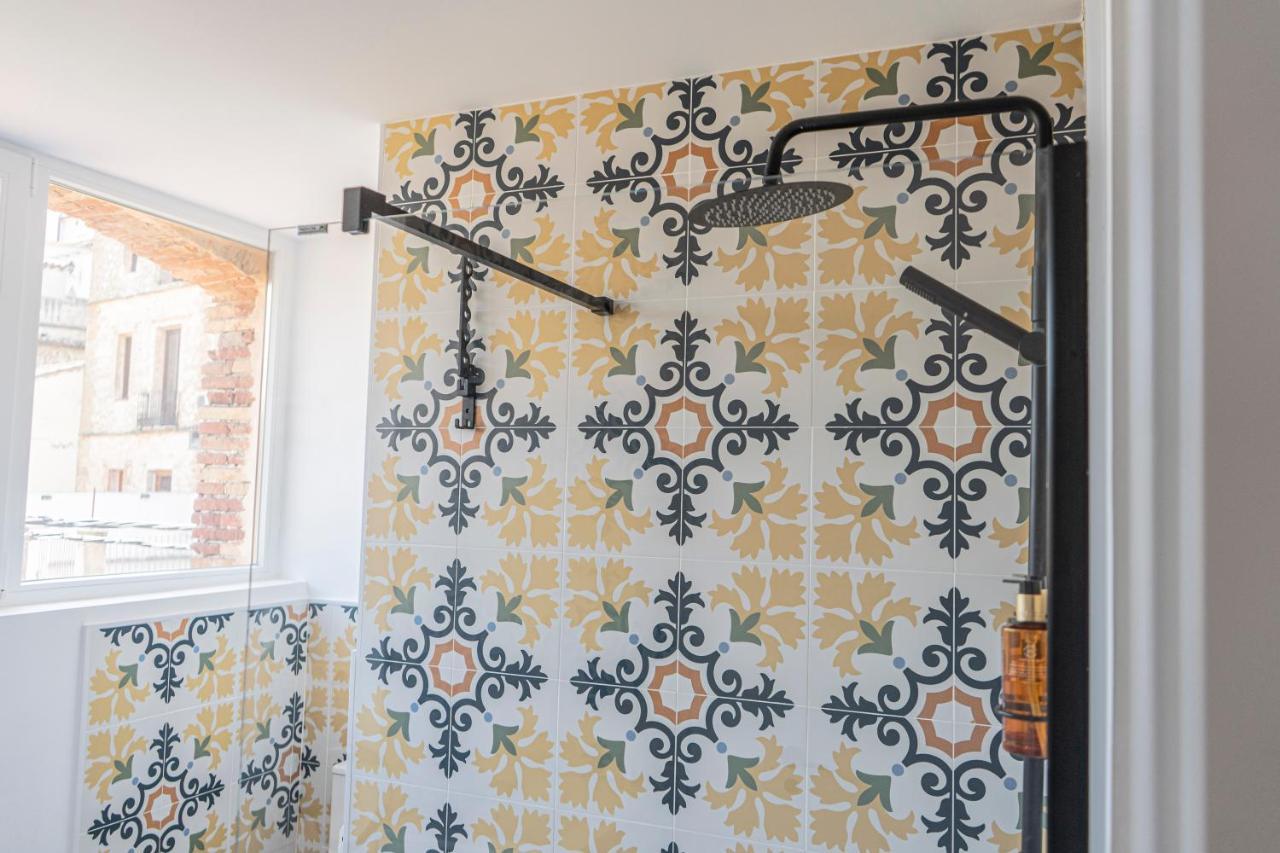 Apartamentos Bocairenthomes, En Pleno Centro De Bocairent, Con Pequena Piscina Y Parking Privado المظهر الخارجي الصورة