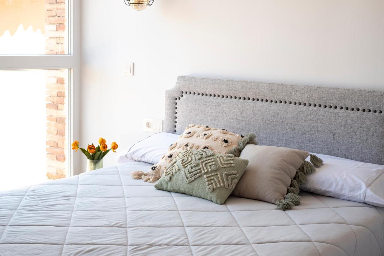Apartamentos Bocairenthomes, En Pleno Centro De Bocairent, Con Pequena Piscina Y Parking Privado المظهر الخارجي الصورة